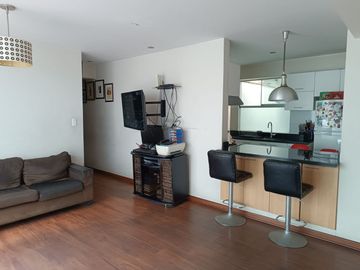 LINDO DEPARTAMENTO EN VENTA 13R PISO CON TERRAZA!