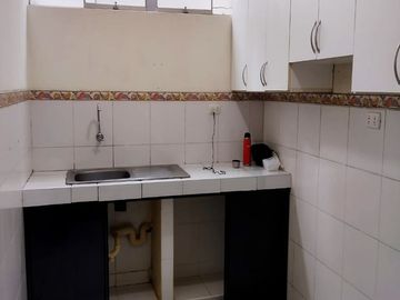 MINI DEPARTAMENTO EN ALQUILER DE 1 DORMITORIO EN 4TO PISO SIN ASCENSOR