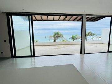 Departamento dúplex de 2 habitaciones frente al mar para estrenar