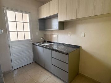 Departamentos Nuevos en Ciudad Natura en Zona industrial a 5 min de la carretera