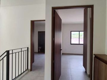 CASA EN VENTA MISION SCHOENSTATT CORREGIDORA
