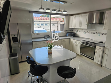 Linda casa en venta en Arboledas