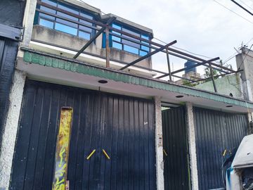 Casa en Venta en Jardines de Morelos Secc Montes Ecatepec