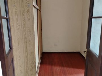 $ 230.000.000 VENTA CASA ANTIGUA DE 2 PISOS CON VISTA AL MAR VALPARAISO, CERCANO AL CENTRO DE LA CIUDAD