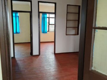 $ 230.000.000 VENTA CASA ANTIGUA DE 2 PISOS CON VISTA AL MAR VALPARAISO, CERCANO AL CENTRO DE LA CIUDAD