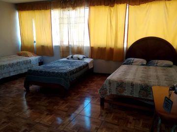 Hotel de 4 pisos en venta - A 1 cuadra de la Plaza Mayor de Chincha Alta - Gran oportunidad turística