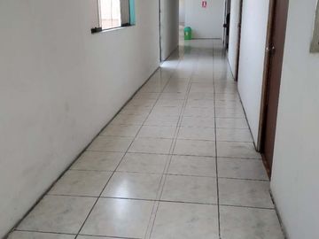 Hotel de 4 pisos en venta - A 1 cuadra de la Plaza Mayor de Chincha Alta - Gran oportunidad turística