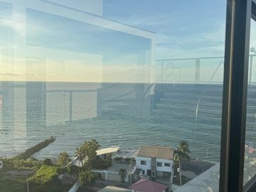 Espectacular departamento Loft completamente nuevo con vista al mar.