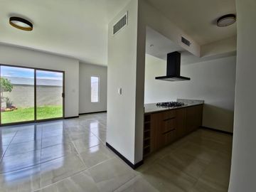 CASA EN VENTA CERCANA A PERIFERICO DE TORREON EN CIRCUITO PRIVADO