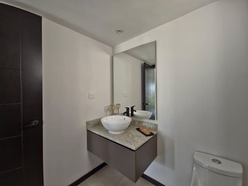 CASA EN VENTA CERCANA A PERIFERICO DE TORREON EN CIRCUITO PRIVADO