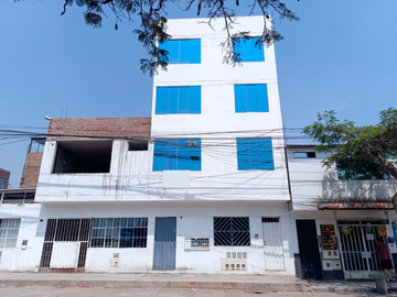 SE VENDE DEPARTAMENTO EN COMAS