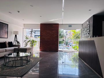 DEPARTAMENTO EN VENTA EN SURQUILLO. LIMITE MIRAFLORES. LA AURORA