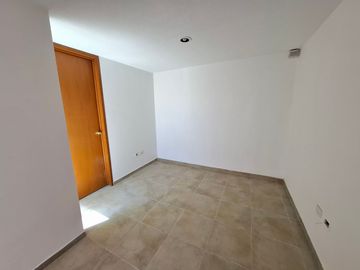 BONITA CASA EN VENTA GRANJAS DEL SUR!!