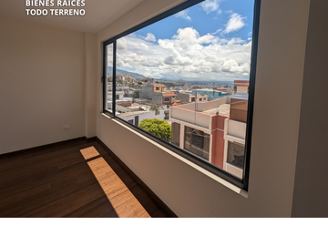 CASA EN CONJUNTO HUACHI CHICO AMBATO