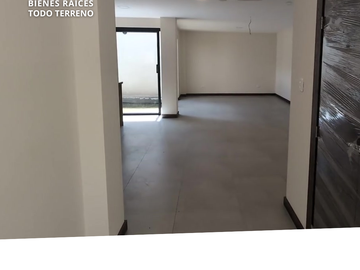 CASA EN CONJUNTO HUACHI CHICO AMBATO