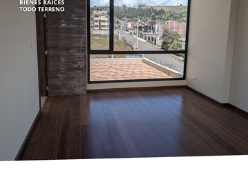 CASA EN CONJUNTO HUACHI CHICO AMBATO