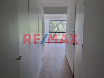 Venta De Moderno Departamento De 125M2 En Santiago De Surco