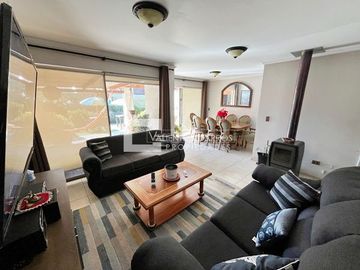 CASA EN VENTA