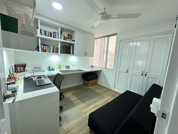 MODERNO Y ACOGEDOR