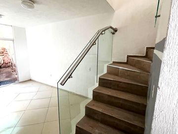 VENTA DE CASA EN QUINTAS DE LA SOBERANA, ZAPOPAN