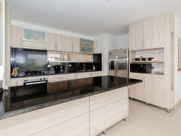 SE VENDE APARTAMENTO EN PANCE, ZONA SUR, CALI, COLOMBIA.