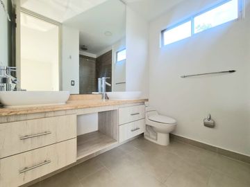 SE VENDE APARTAMENTO EN PANCE, ZONA SUR, CALI, COLOMBIA.