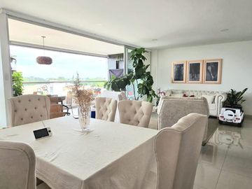SE VENDE APARTAMENTO EN PANCE, ZONA SUR, CALI, COLOMBIA.
