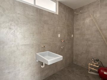 CASA EN VENTA EN LA CARCAÑA MOMOXPAN ATRAS DE CENTRO COMERCIAL LA EXPLANADA