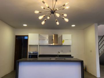 CASA EN VENTA EN LA CARCAÑA MOMOXPAN ATRAS DE CENTRO COMERCIAL LA EXPLANADA
