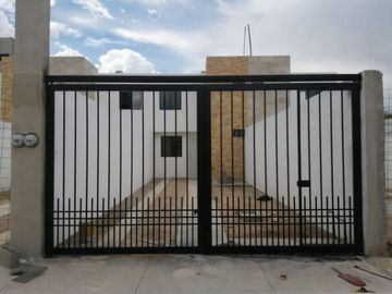 CASA EN VENTA EN COL. SATELITE