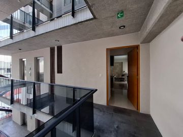 VENTA DE DEPARTAMENTO AMPLIO EN COLONIA NÁPOLES. DELEGACION BENITO JUAREZ. CDMX.