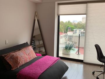 VENTA DE DEPARTAMENTO AMPLIO EN COLONIA NÁPOLES. DELEGACION BENITO JUAREZ. CDMX.