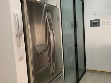 VENTA DE DEPARTAMENTO AMPLIO EN COLONIA NÁPOLES. DELEGACION BENITO JUAREZ. CDMX.