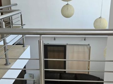 VENTA CASA CON DOBLE ALTURA EN LA SALA , SOTANO MAS 3 REC MAS ESTUDIO Y SALA DE TV