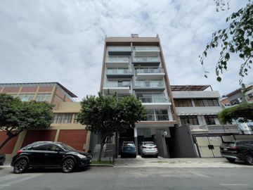 MIRAFLORES VENTA MODERNO DEPARTAMENTO