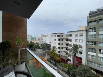 MIRAFLORES VENTA MODERNO DEPARTAMENTO