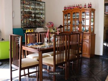 AMPLIA CASA EN VENTA – URB. MIRAFLORES - CASTILLA - PIURA