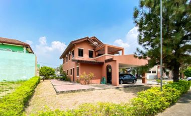 For Sale: 4-Bedroom 4BR House in Cavite at Vita Toscana