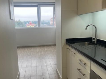 Departamento en edificio Smart Isla Teja