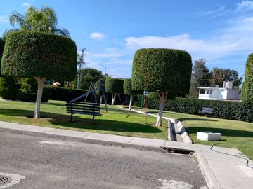 CASA VENTA DE UN PISO COLONIA PIRAMIDES CORREGIDORA
