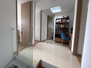VENDO BELLÍSIMA CASA EN CONJUNTO CERRADO EN LA FLORIDA DE 105 m2.