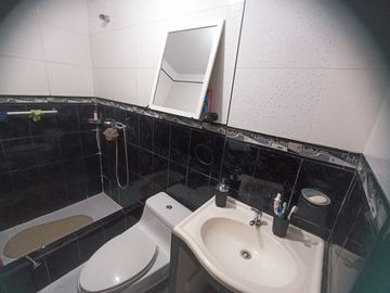 Remate: Venta de Departamento en Los Olivos – 102 m², 3 Dormitorios, Zona Cerrada y Segura, Cerca a Megaplaza
