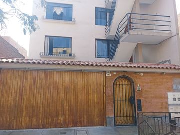 Remate: Venta de Departamento en Los Olivos – 102 m², 3 Dormitorios, Zona Cerrada y Segura, Cerca a Megaplaza