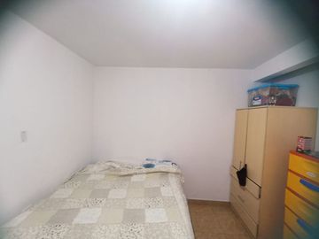 Remate: Venta de Departamento en Los Olivos – 102 m², 3 Dormitorios, Zona Cerrada y Segura, Cerca a Megaplaza