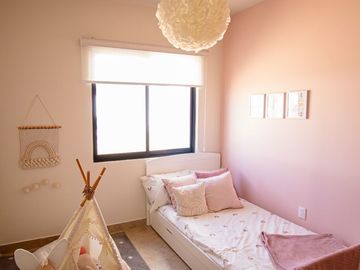 Casa en Venta en Amuralle Residencial, Ziré, Querétaro - Con Recámara en Planta Baja
