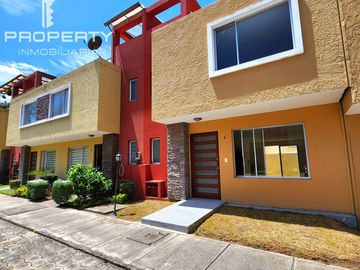 Casas Crédito VIP a 5 minutos de El Triángulo. Valle de los Chillos. 3 dormitorios, jardín y terraza