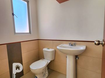 Casas Crédito VIP a 5 minutos de El Triángulo. Valle de los Chillos. 3 dormitorios, jardín y terraza