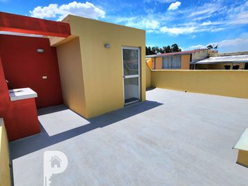 Casas Crédito VIP a 5 minutos de El Triángulo. Valle de los Chillos. 3 dormitorios, jardín y terraza