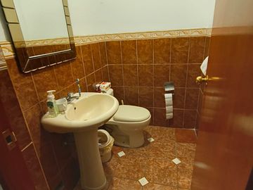 VENTA DE CASA EN ZONA RESIDENCIAL DE PUEBLO LIBRE…