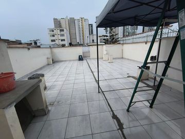 VENTA DE CASA EN ZONA RESIDENCIAL DE PUEBLO LIBRE…